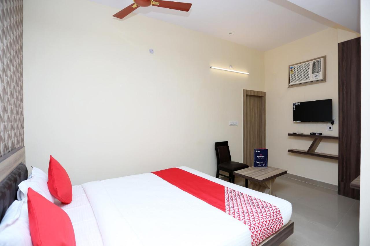 Oyo Flagship 11549 Crystal Inn Jamshedpur Exterior foto